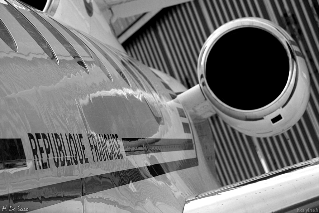 http://h.ds.free.fr/gallery/galleries/Aviation/2008/BA107/IMG_3693.jpg